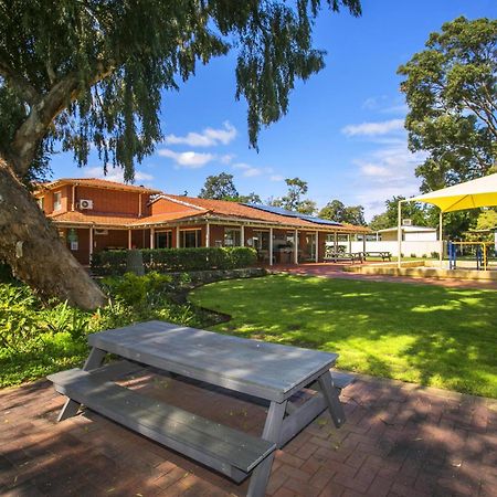Banksia Tourist Park Otel Perth Dış mekan fotoğraf